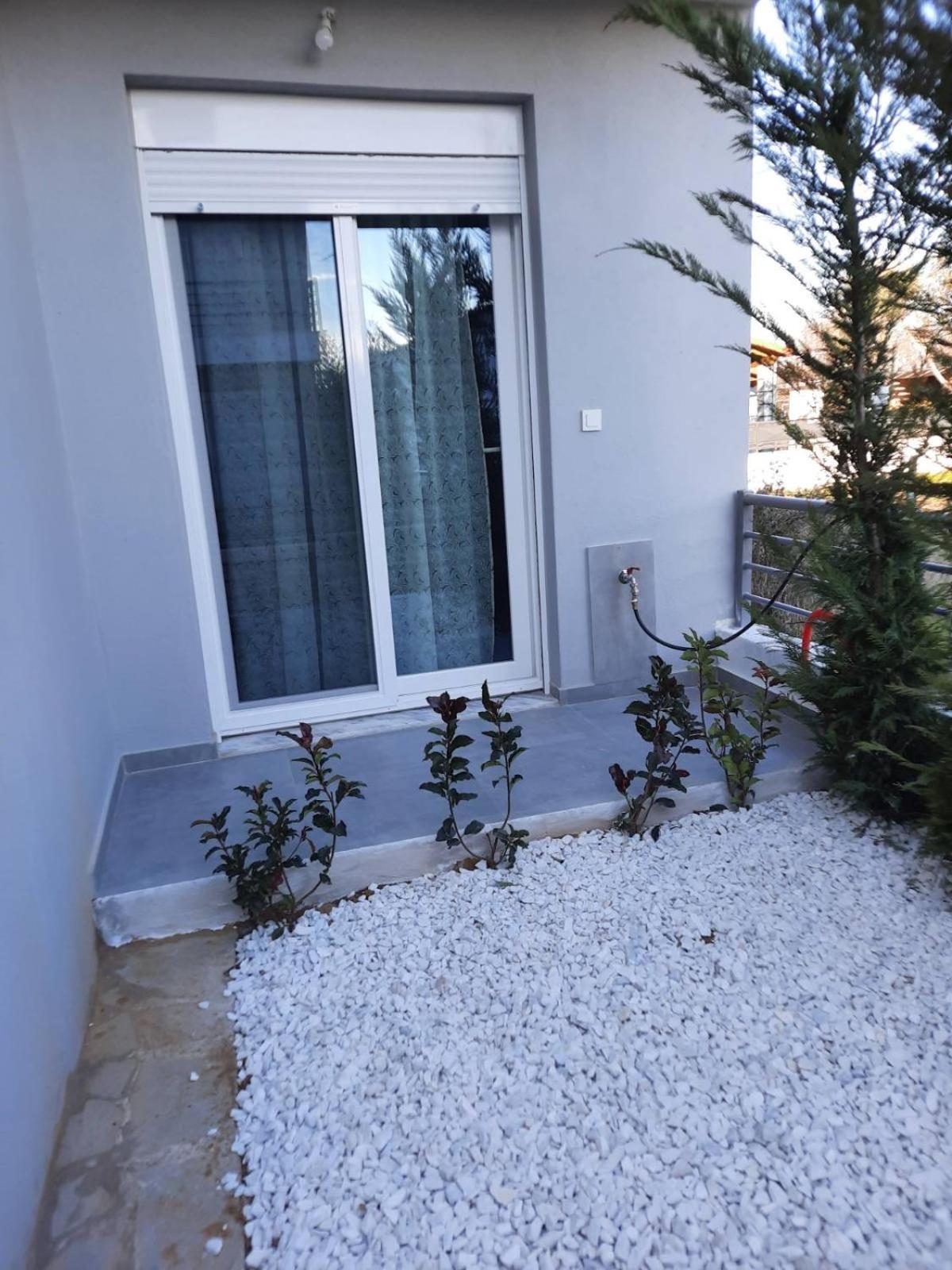 Kalofas Apartments Amaryllis Ofrinion Exterior photo